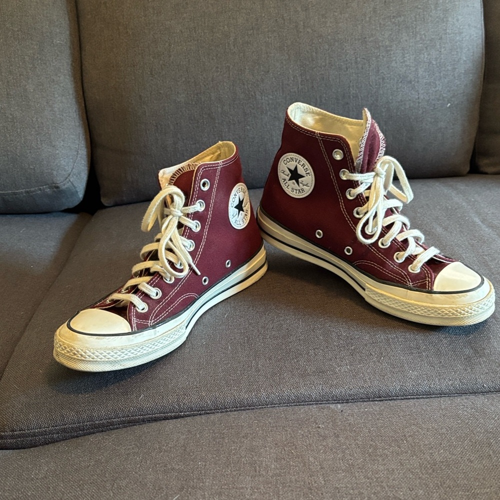 Converse High-Tops in Burgundy and Cream - Picture 3 of 7